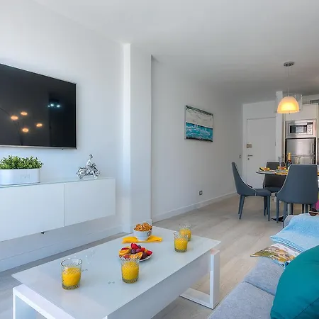 Modern Cristianos Center Apartament *