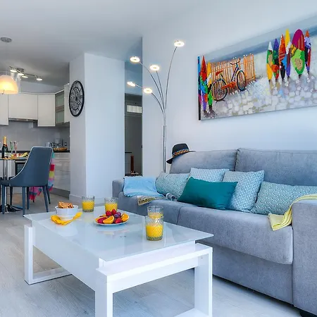 Modern Cristianos Center Апартаменты *